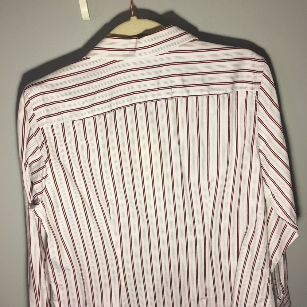 Button down - Picture 5 of 5